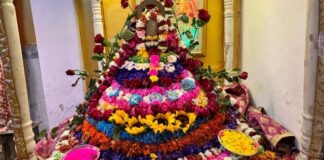 फाल्गुन शुक्ला एकादशी पर श्याम मंदिरों में रही भजन संध्याओं की धूम Bhajan evenings were held in full swing in Shyam temples on Falgun Shukla Ekadashi.