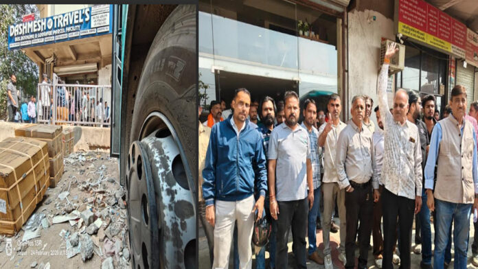 Private bus-taxis strike troubles lakhs of passengers