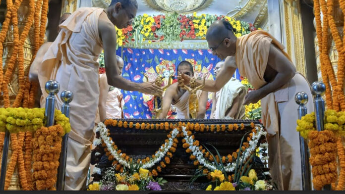 The sacred Gupt Vrindavan Dham resonated with chants of 