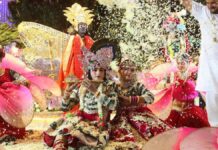 श्री गोविंद देव जी मंदिर में फागोत्सव में फूलों की होली और भजन संध्या में झूमे हजारों श्रद्धालु Holi of flowers during Fagotsav at Shri Govind Dev Ji Temple