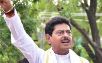 गोपाल शर्मा ने कैग रिपोर्ट के हवाले से कांग्रेस शासन में ट्रॉमा सेंटर निर्माण में गड़बड़ियों के लगाए आरोप MLA Gopal Sharma raised the issue of law and order and public safety in the Legislative Assembly.