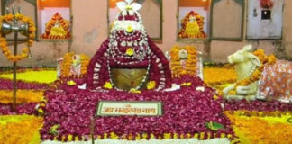 अनूठी स्थापत्य शैली और धार्मिक महत्व के लिए प्रसिद्ध है झाड़खंड महादेव मंदिर Jharkhand Mahadev Temple