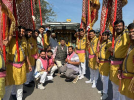 खाटूश्यामजी के लिए बैंड- बाजे के साथ रवाना हुई पदयात्रा