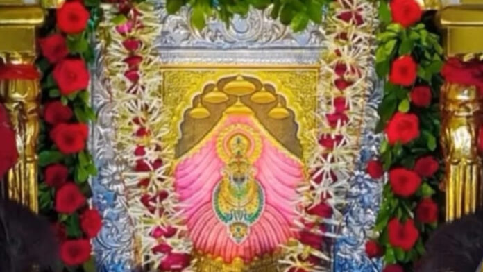 Branches of Khatu Shyam have emerged from Chhoti Kashi