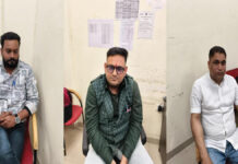 नगर निगम जयपुर के पशु प्रबंधन शाखा के दो डॉक्टर व संविदाकर्मी एसीबी के जाल में फंसे