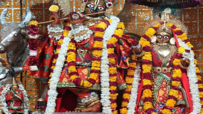 Magh Purnima was celebrated with devotion at the major temples of Chhoti Kashi.