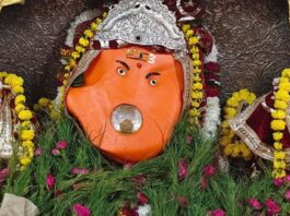 परकोटा गणेश मंदिर में फाग महोत्सव में भजनों और फूलों की झांकी से सजेगा दरबार The court of Parkota Ganesh Temple will be decorated with hymns and flower tableaux during the Phag Festival.