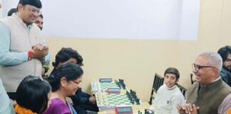 सेकंड चेतन प्रताप मेमोरियल रैपिड ओपन चेस टूर्नामेंट 2026 का भव्य शुभारंभ The Second Chetan Pratap Memorial Rapid Open Chess Tournament 2026 was grandly inaugurated.