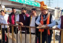 खाचरियावास का सालासर जाते समय कांग्रेस कार्यकर्ताओं ने किया भव्य स्वागत