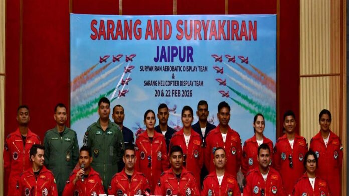 Surya Kiran Aerobatic Team and Sarang Helicopter Display Team interacted with the youth.