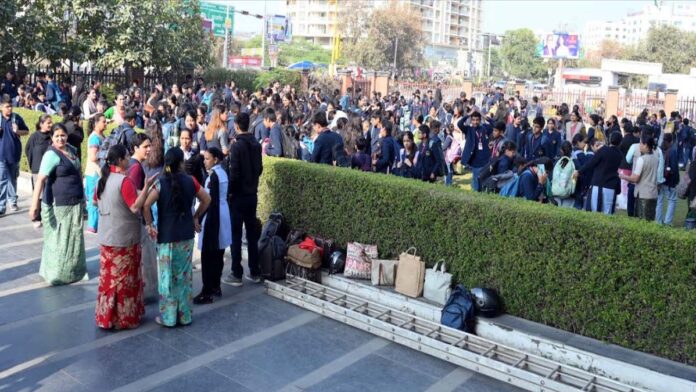 Private school receives bomb threat via email