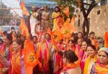 विराट हिन्दु सम्मेलन के तहत निकाली शोभायात्रा