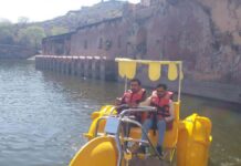 तीस साल बाद मावठा सरोवर में बोटिंग शुरू: झील से आमेर महल का अद्भुत नजारा Boating started in Maatha Sarovar after 30 years