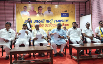 आप ने कसी चुनावी कमर: प्रदेश में 10 हजार सभाएं करने की योजना