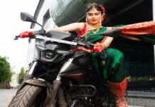 हॉलीवुड नहीं, ये है अदाह शर्मा का फेवरेट सुपरहीरो! Not Hollywood—This Is Adah Sharma's Favorite Superhero!