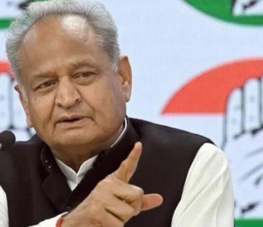 भाजपा सरकार के इंतजारशास्त्र की भेंट चढ़ रहा राजस्थान का भविष्य: अशोक गहलोत
