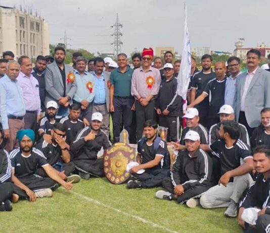 राजस्थान आवासन मण्डल कर्मचारी खेलकूद प्रतियोगिता में मुख्यालय बना जनरल चैम्पियन Headquarters Emerges as General Champion in Rajasthan Housing Board Employees' Sports Competition
