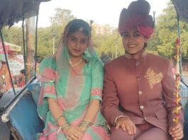 बालिकाओं ने बींद-बीनणी का स्वरूप धारण कर बिंदौरी निकाली