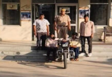 बुजुर्ग महिला के गले से झपट्टा मार जोल्या तोड़ने वाले स्नैचर गिरफ्तार Snatchers who snatched gold chain from elderly woman's neck arrested.