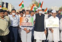 दांडी मार्च की वर्षगांठ पर जयपुर में गहलोत के नेतृत्व में निकला मौन मार्च