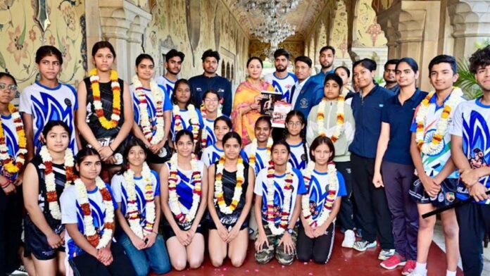 Muaythai players met Deputy Chief Minister Diya Kumari on International Women's Day