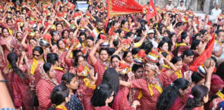 गोविंद देवजी मंदिर से निकली 551 महिलाओं की भव्य कलश यात्रा A Grand Kalash Yatra of 551 Women Sets Out from Govind Devji Temple