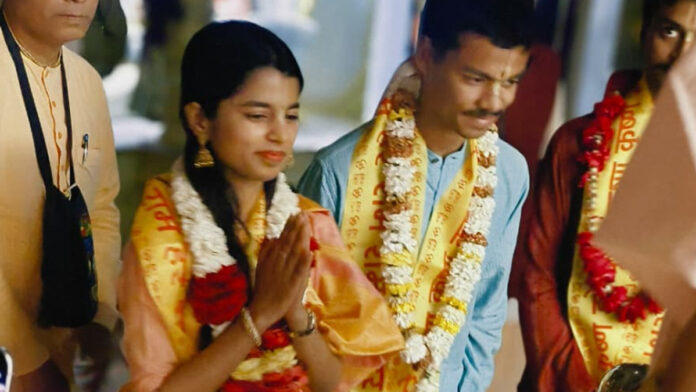 Maithili Thakur reached the secret Vrindavan Dham in Jaipur.