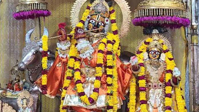 On the fast of Kamada Ekadashi, Lord Hari Vishnu will be worshipped. On the fast of Kamada Ekadashi, Lord Hari Vishnu will be worshipped.