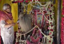 श्री सरस निकुंज में दीक्षा महोत्सव आज Initiation Festival at Sri Saras Nikunj today