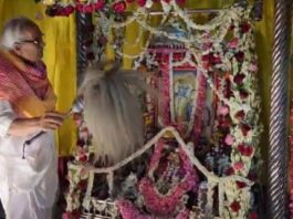 श्री सरस निकुंज में दीक्षा महोत्सव आज Initiation Festival at Sri Saras Nikunj today