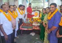 हनुमान जन्मोत्सव शोभायात्रा 3 अप्रैल को: परकोटा गणेश मंदिर में दिया निमंत्रण