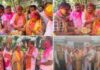 भाजपा कार्यालय में होली मिलन समारोह में नेताओं-कार्यकर्ताओं ने खेली रंगों की होली Leaders and workers played Holi with colours at the Holi Milan function at the BJP office.