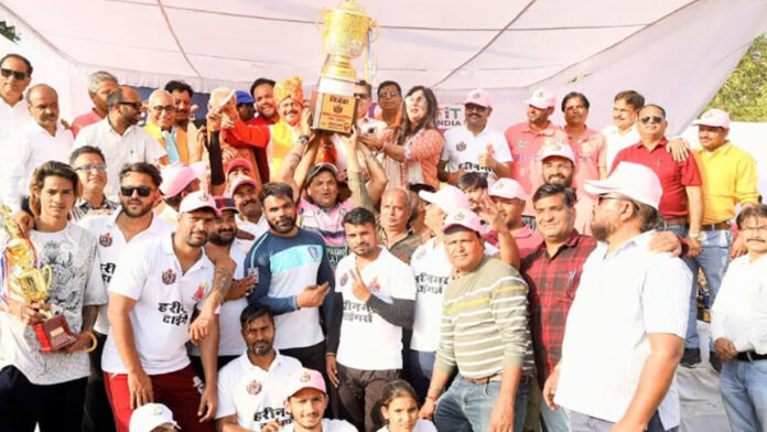 Civil Lines Premier League: Harinagar Tigers became champions Civil Lines Premier League: Harinagar Tigers became champions