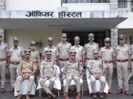 पुलिस दूरसंचार विभाग का अलंकरण समारोह में अधिकारियों और जवानों को उत्कृष्ट सेवाओं के लिए मिले पदक Police Telecommunications Department Investiture Ceremony