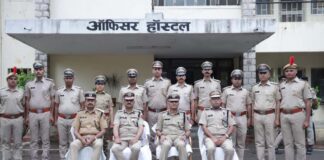 पुलिस दूरसंचार विभाग का अलंकरण समारोह में अधिकारियों और जवानों को उत्कृष्ट सेवाओं के लिए मिले पदक Police Telecommunications Department Investiture Ceremony
