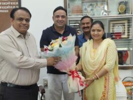 एसीएस स्पोर्ट्स प्रवीण गुप्ता ने लिया स्टेडियम का जायजा ACS Sports Praveen Gupta Inspects Stadium