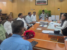 जयपुर व्यापार महासंघ ने डीजीपी राजीव शर्मा से की मुलाकात The Jaipur Trade Federation met with DGP Rajiv Sharma.