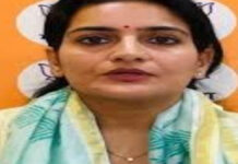 महिला कांग्रेस का प्रदर्शन पूरी तरह फ्लॉप,जनता का नहीं मिला समर्थन : राखी राठौड़