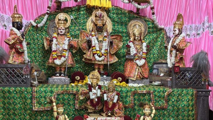 On the eve of Ram Navami, King Ram's royal court will be adorned.