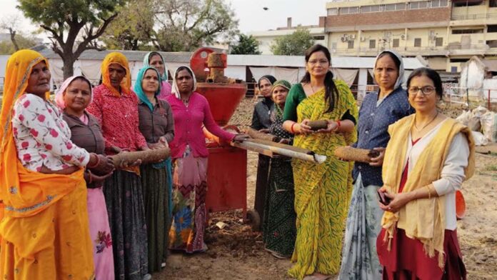 1000 women got employment