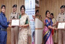 पुलिस मुख्यालय में महिला पुलिसकर्मियों,सुरक्षा सखियों और कालिका यूनिट का सम्मान Women police personnel, security friends and Kalika unit honored at the police headquarters