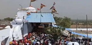 दो दिवसीय शीतला माता मेले में दो लाख श्रद्धालुओं ने लगाई धोक