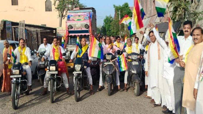 Ahimsa Rally Sets Out Amidst Chants of Victory; Grand Aarti Held in Temples