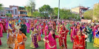 घूमर समारोह में गूंजी परंपरा की धुन: दीया कुमारी ने बढ़ाया उत्साह Traditional tune echoed in Ghoomar ceremony: Diya Kumari increased enthusiasm