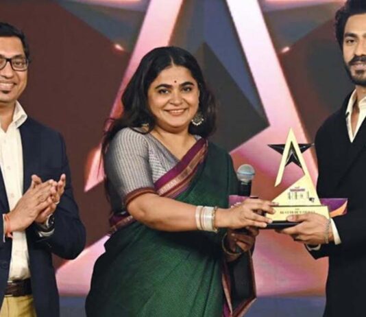 अवॉर्ड नहीं, जिम्मेदारी है: ऐश्वर्य ठाकरे It's not an award, it's a responsibility: Aishwarya Thackeray