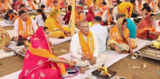 108 कुंडीय यज्ञ महोत्सव में गूंजी मंत्रों की स्वर लहरियां