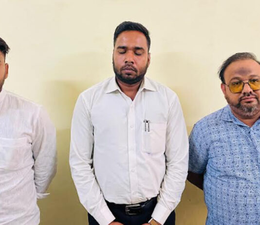 एसीबी का चूरू में बड़ा धमाका: अंतरजातीय विवाह प्रोत्साहन राशि की सौदेबाजी में दो सरकारी कर्मचारी और दलाल गिरफ्तार Two Government Employees and a Broker Arrested for Bargaining Over Inter-Caste Marriage Incentive Funds