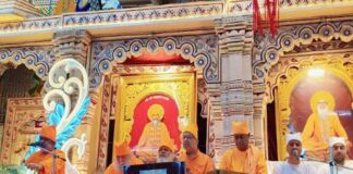 श्री अमरापुर स्थान का चैत्र मेला उमड़ रहा है भक्तों का जनसैलाब A massive sea of devotees is surging at the Chaitra Fair of Shri Amrapur Sthan.