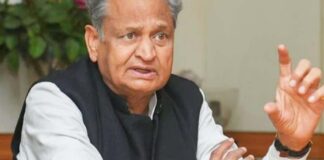 रिफाइनरी से लेकर महिला आरक्षण तक गहलोत ने सरकार को घेरा From refinery to women's reservation, Gehlot surrounded the government