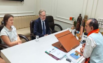 भाजपा प्रदेश अध्यक्ष मदन राठौड़ से डेनमार्क के राजदूत ने की शिष्टाचार भेंट The Ambassador of Denmark paid a courtesy visit to BJP State President Madan Rathore.